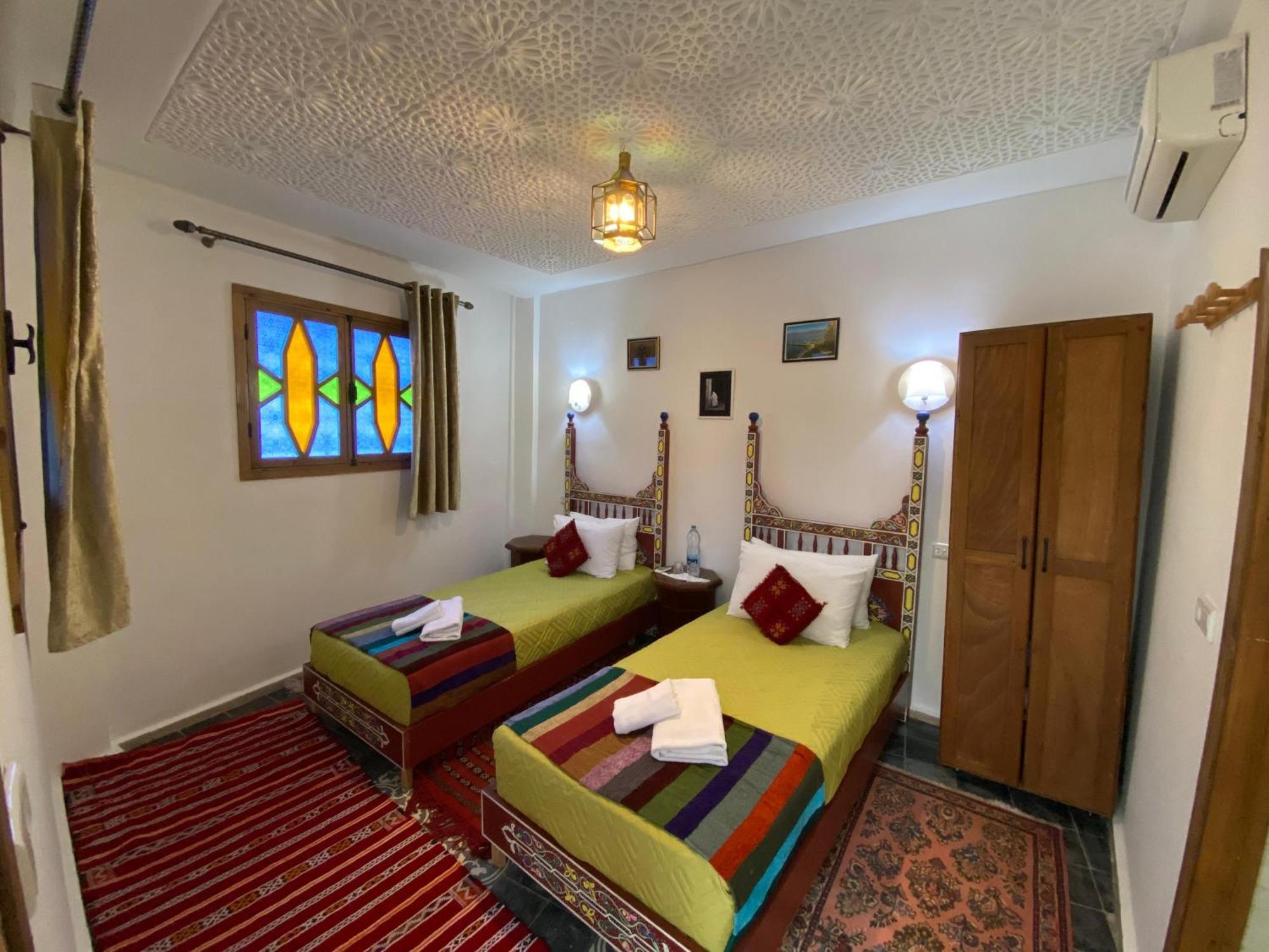 Dar Rif Kebdani Hotel Tangier Bagian luar foto