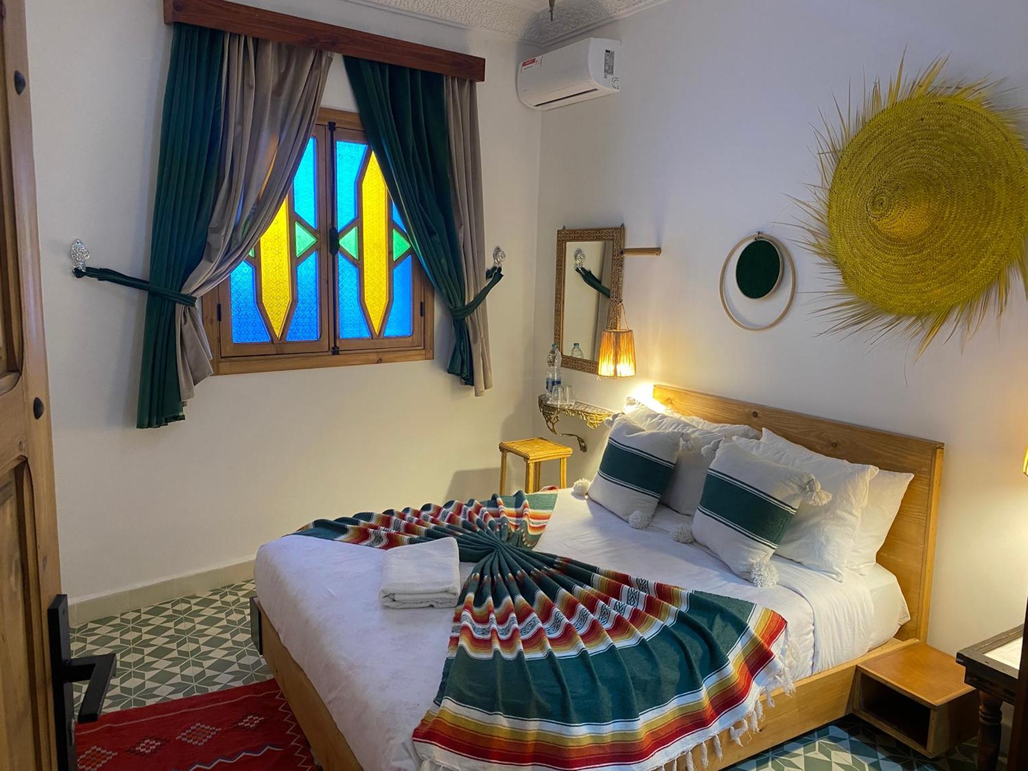 Dar Rif Kebdani Hotel Tangier Bagian luar foto