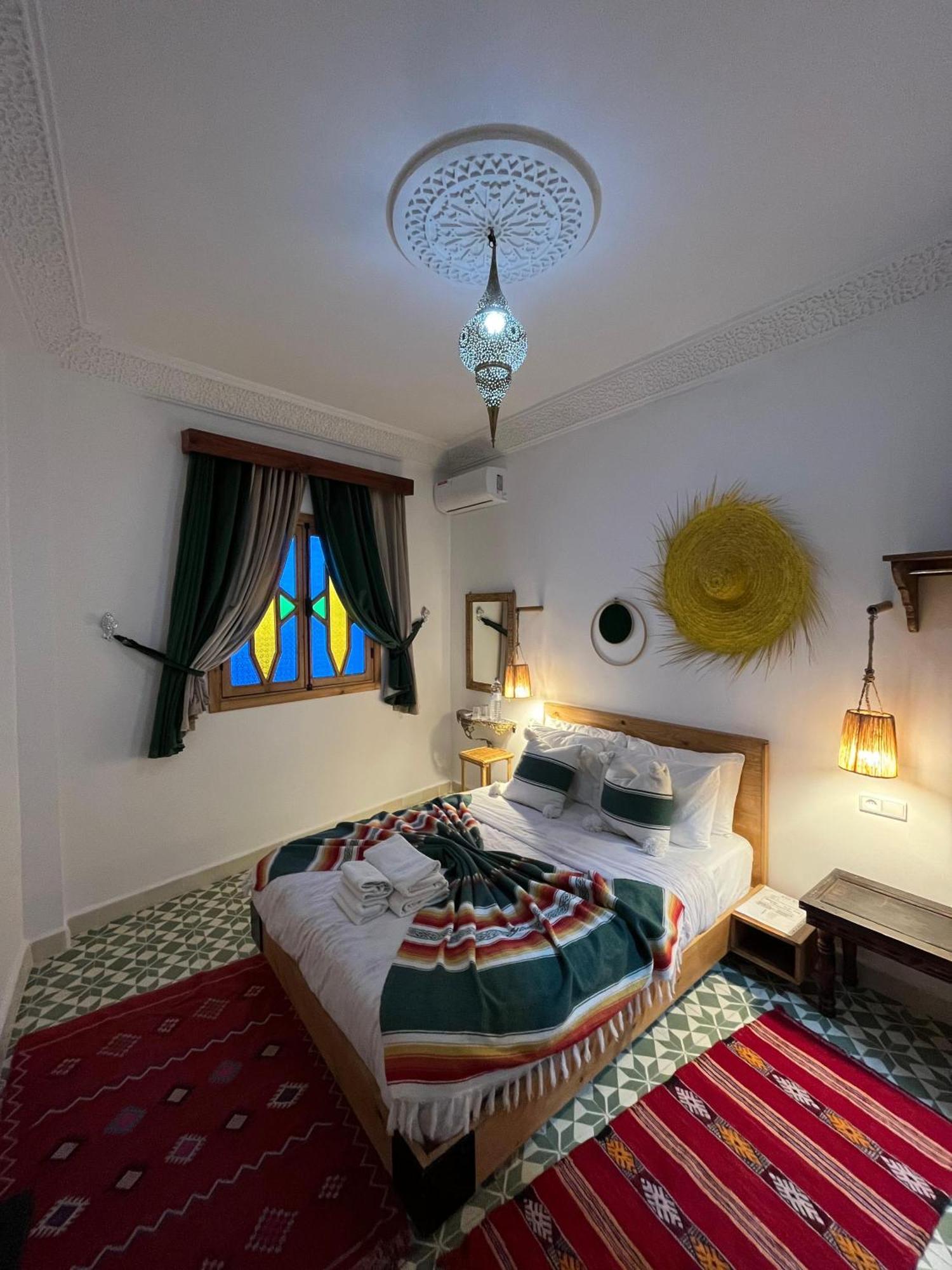 Dar Rif Kebdani Hotel Tangier Bagian luar foto