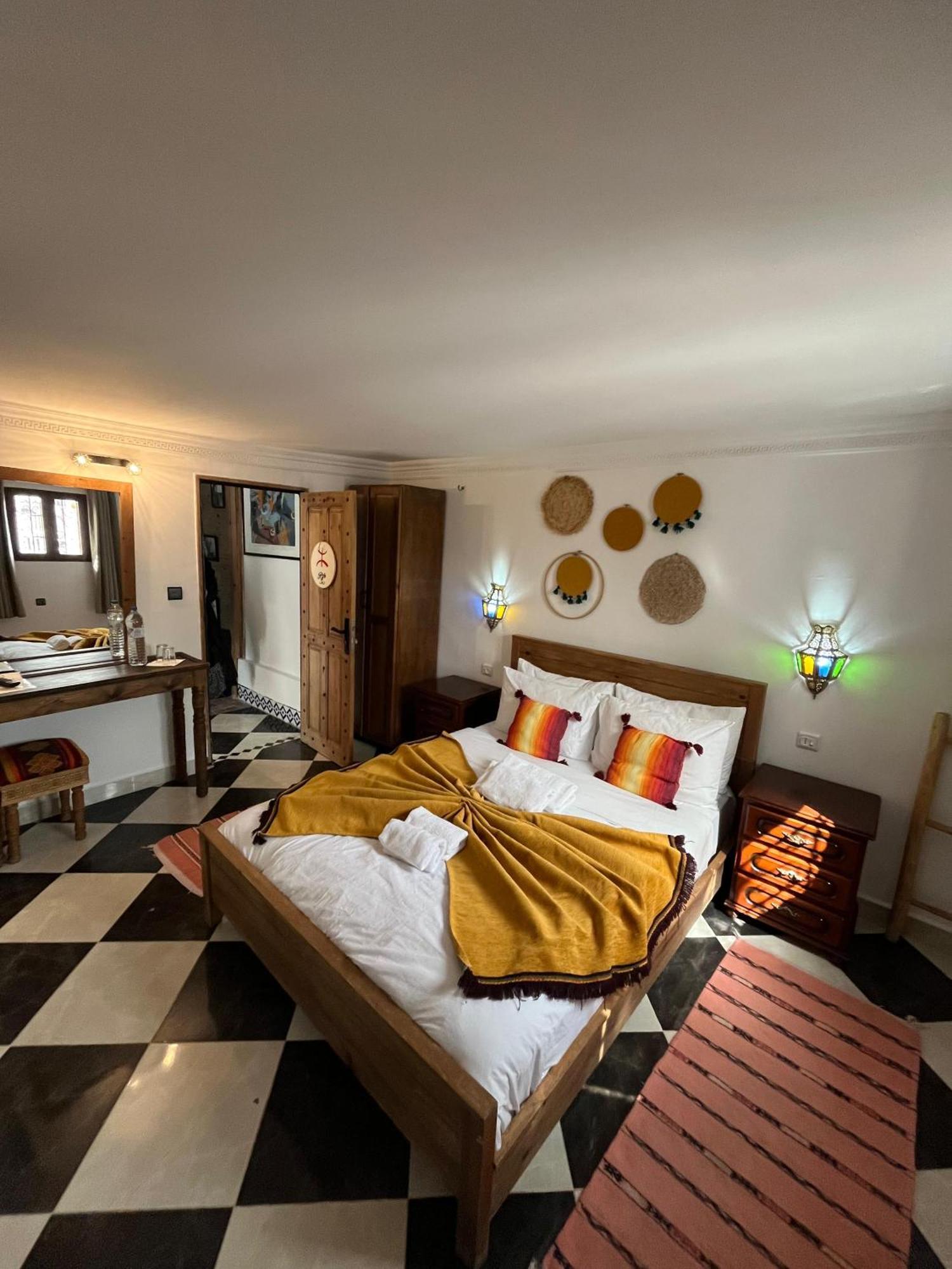 Dar Rif Kebdani Hotel Tangier Bagian luar foto