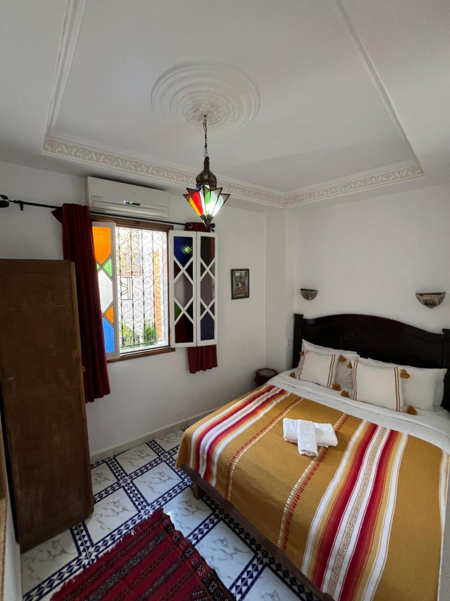 Dar Rif Kebdani Hotel Tangier Bagian luar foto